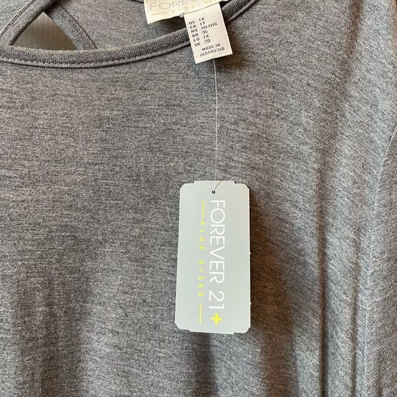 Forever 21 Heather Gray Plus Size Keyhole Back Dress 1X NEW - Picture 4 of 6
